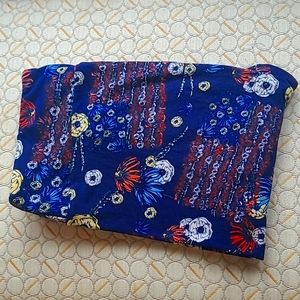LuLaRoe leggings TC. American flag design